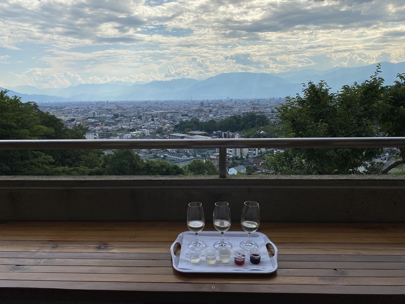 シャトレーゼベルフォーレワイナリー2